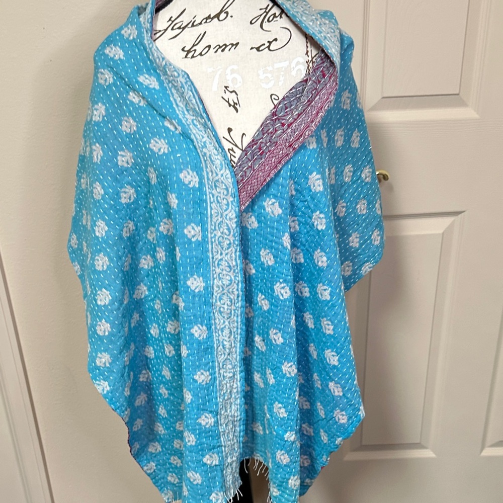 Reversible Beautiful Kantha Scarf - Picture 3 of 3